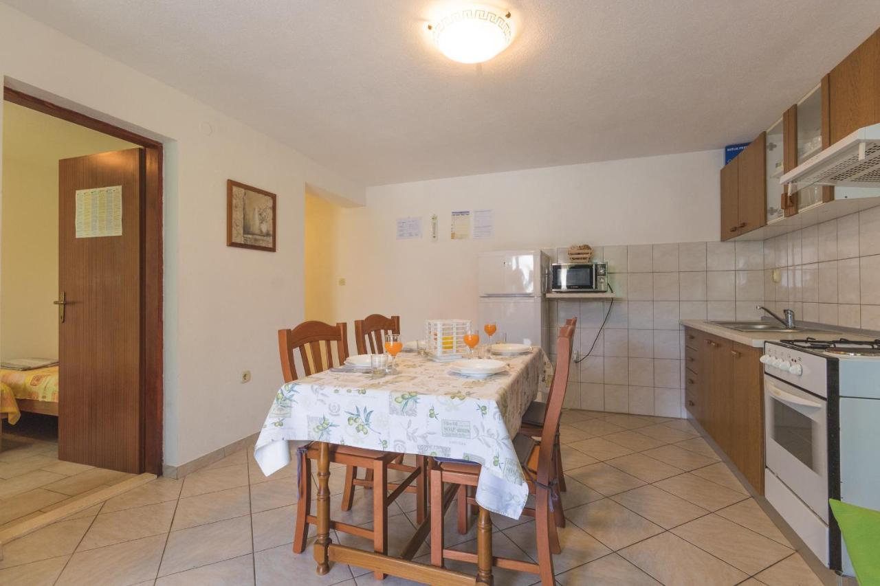 Apartment Gloria Marina Luaran gambar